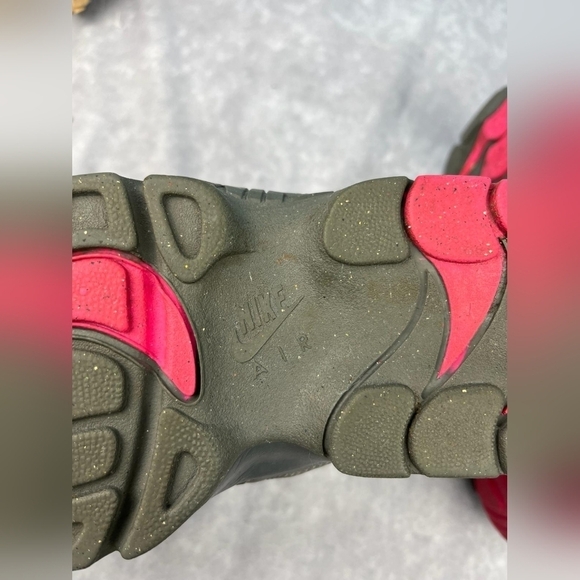 Nike Air‎ Diamond Turf 2 Pink Grey Shoes  Size 5Y Youth - Picture 13 of 13